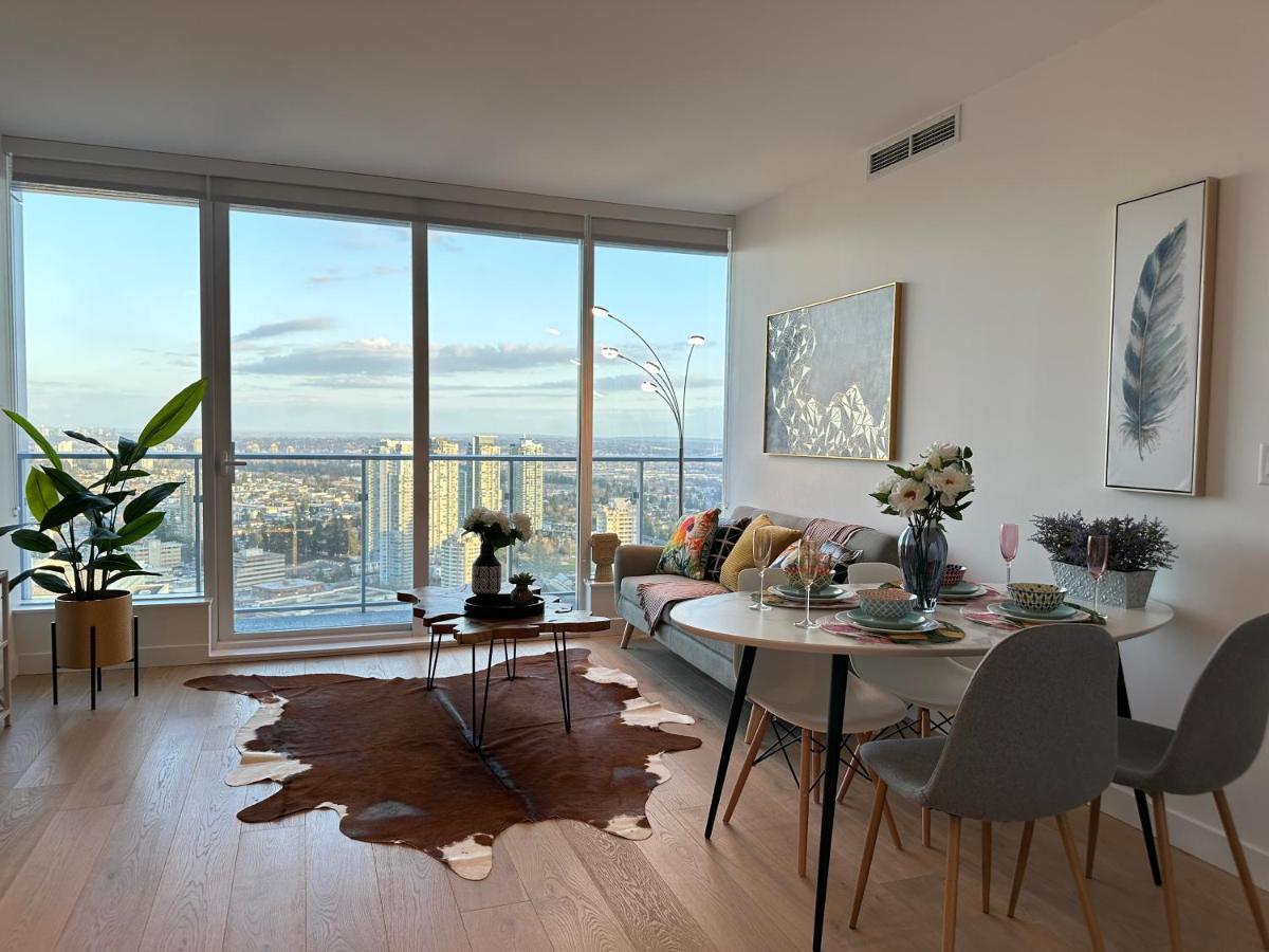 Metro Central Incredible Stylish & Cozy Burnaby Extérieur photo