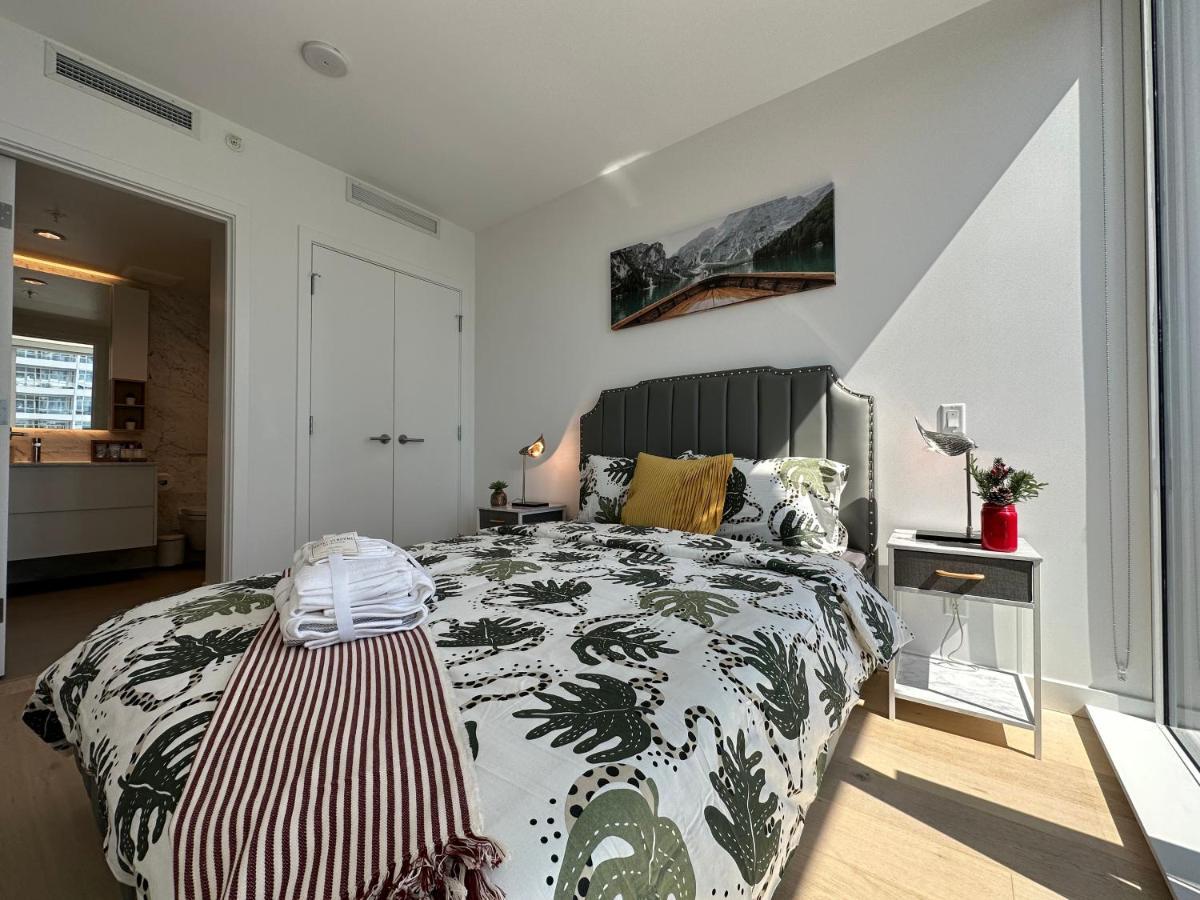 Metro Central Incredible Stylish & Cozy Burnaby Extérieur photo